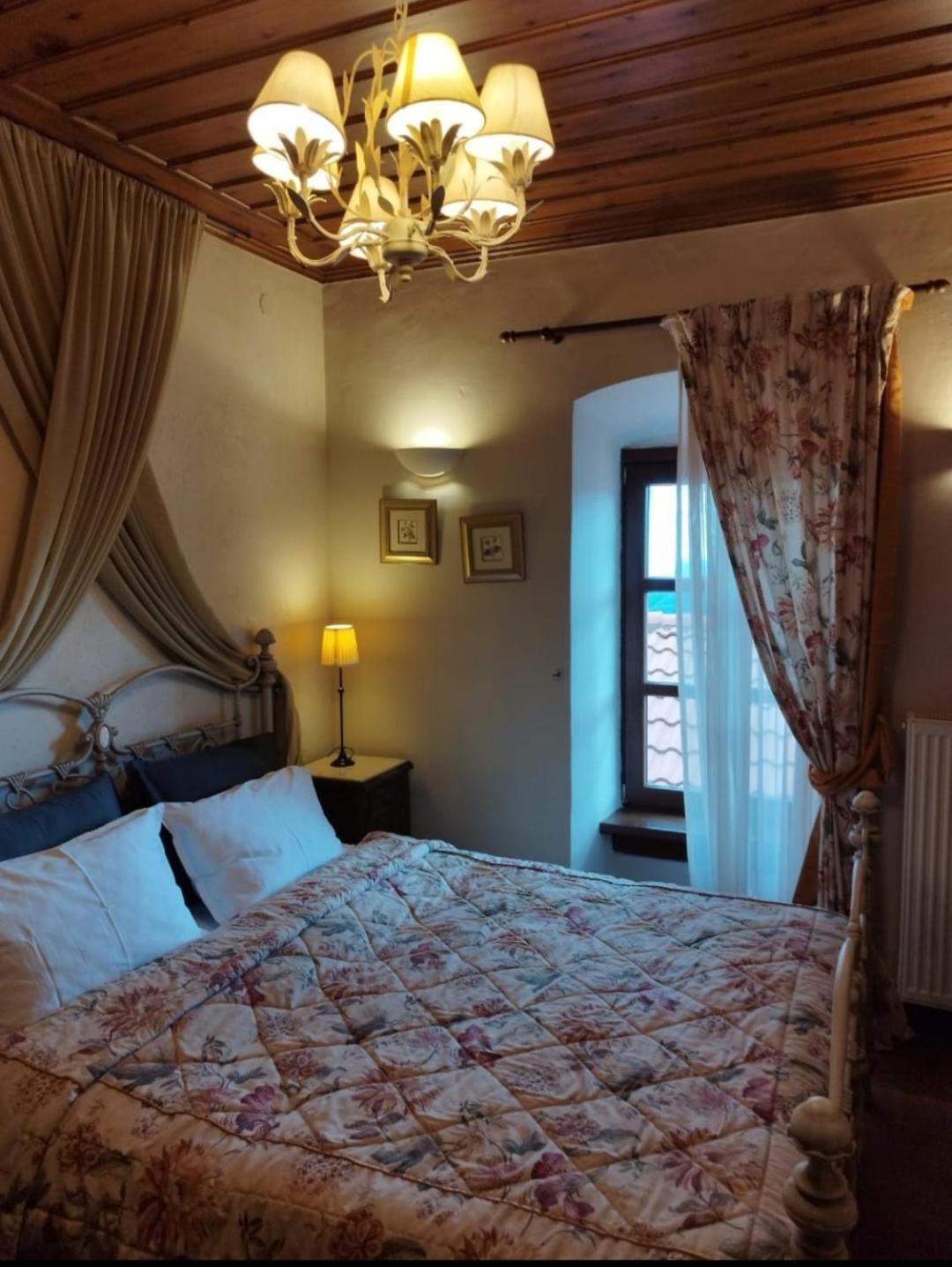 Lousiou Nymphes Escape Suites Dimitsana Ngoại thất bức ảnh